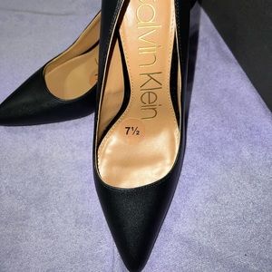 Calvin Klein black pumps